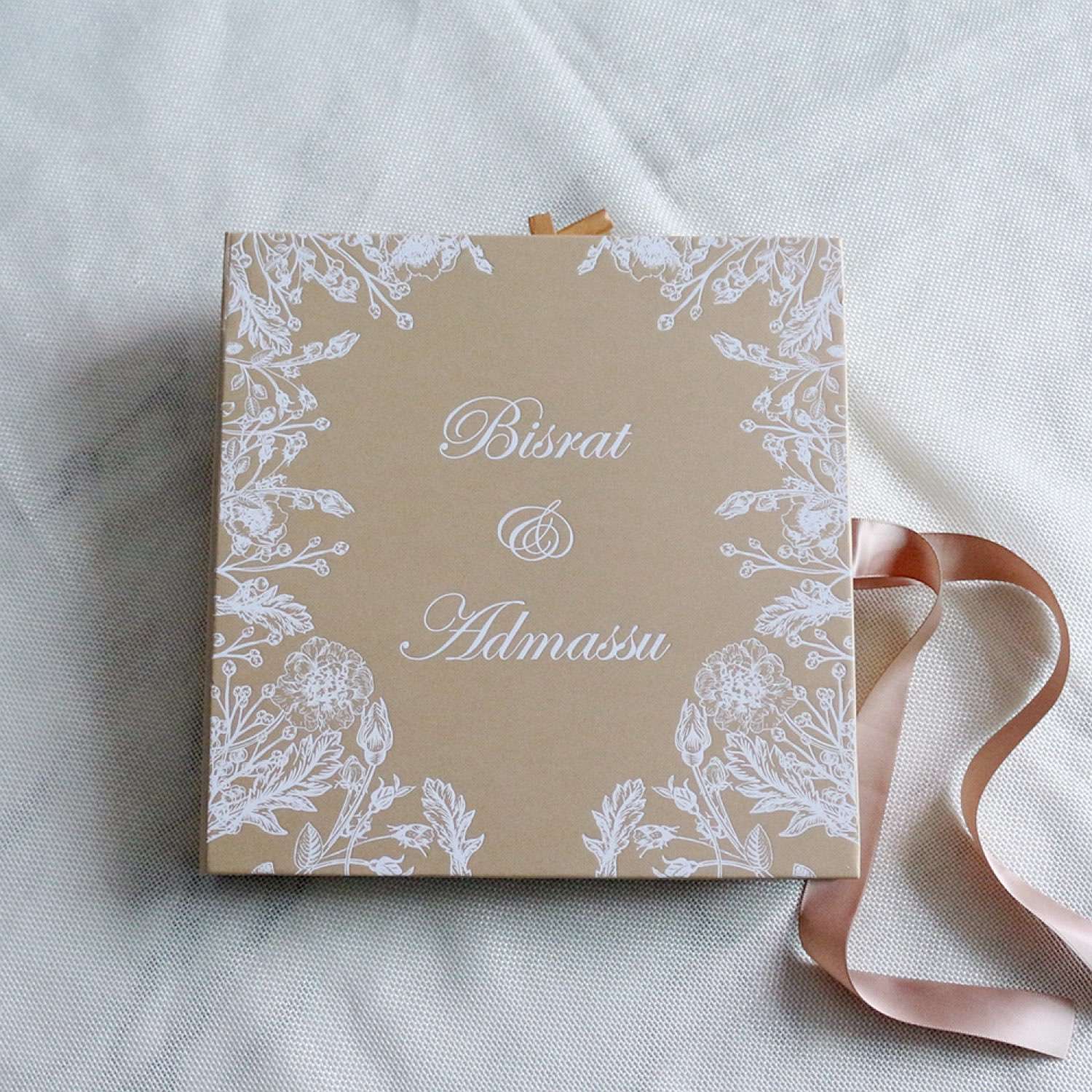 Transparent Acrylic Invitation Card With Hardcover Box Wedding Invitation Card